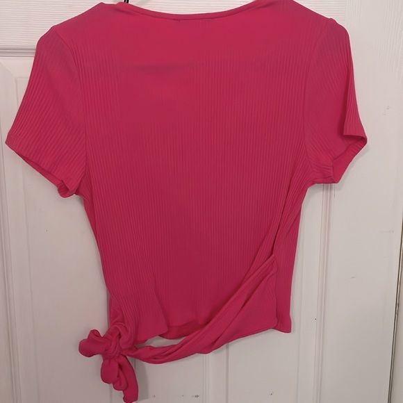 NWOT. Pink Fashion Nova Wrap Top with Tie - Picture 2 of 3